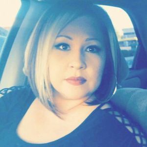 Meet your Posher, Connie